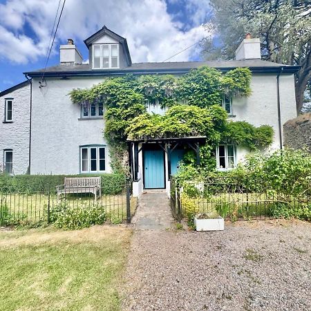 Castell Madoc Cottages Lower Chapel Экстерьер фото