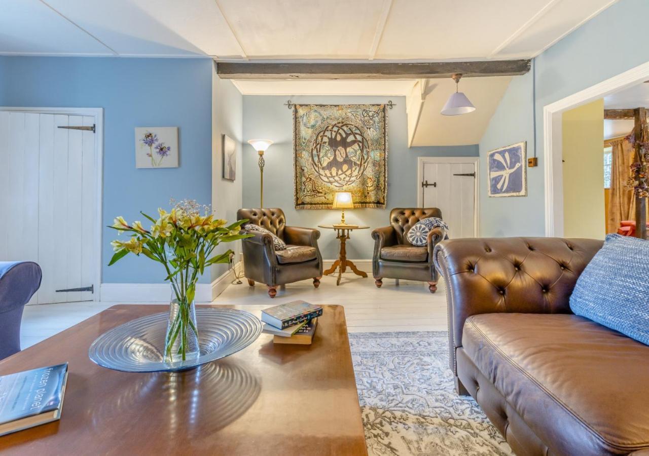 Castell Madoc Cottages Lower Chapel Экстерьер фото
